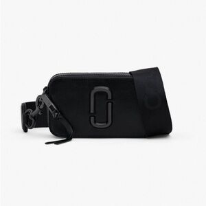 Marc Jacob’s Snapshot Black Crossbody Bag